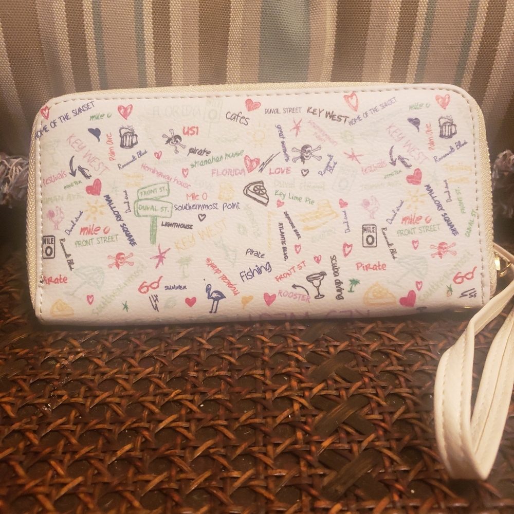 Wallet, Key West - Picture 2 of 4